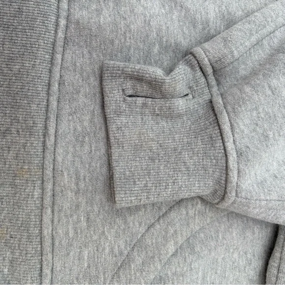 Lululemon Scuba - Picture 4 of 10